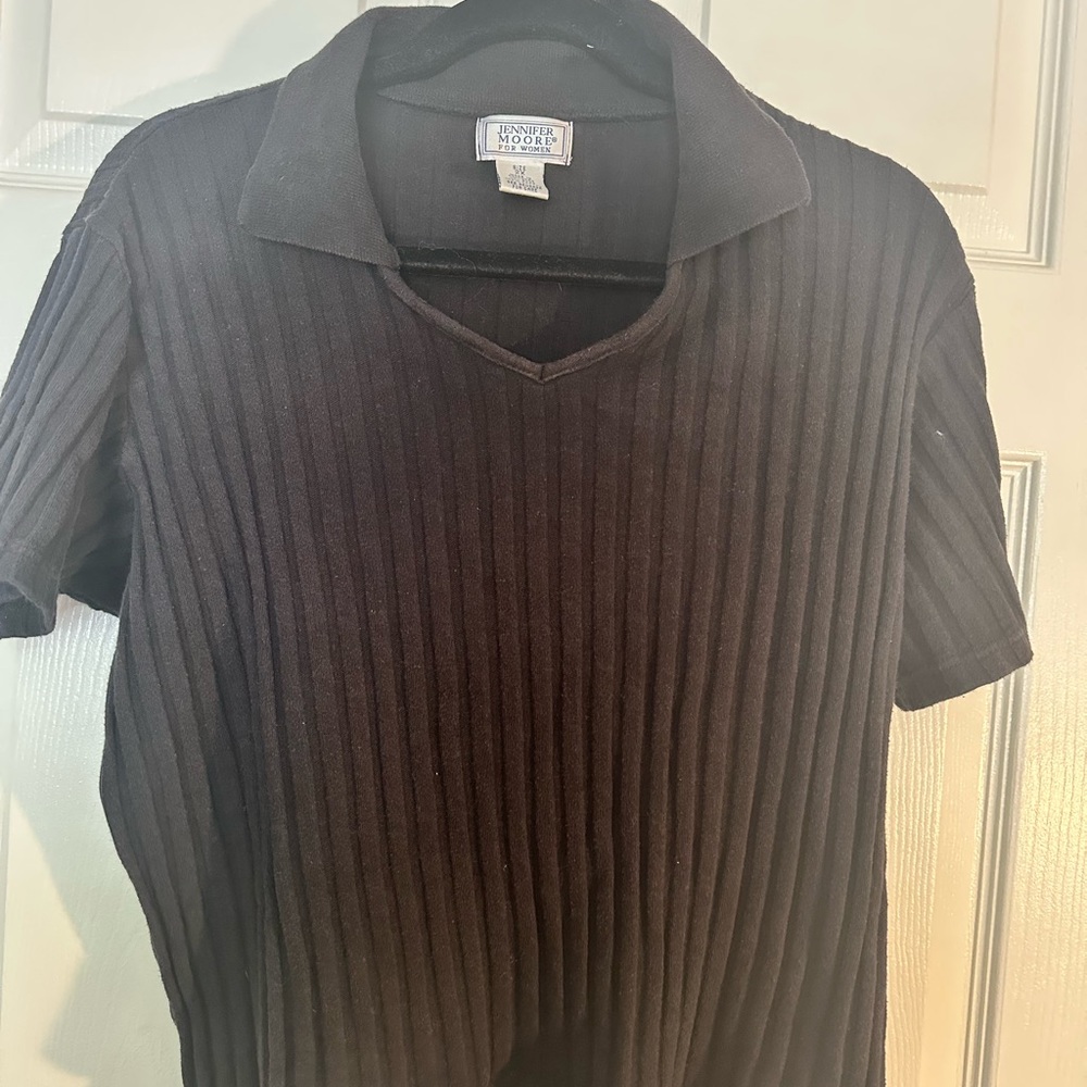 Jennifer Moore vintage women's black polo shirt with ribbed texture